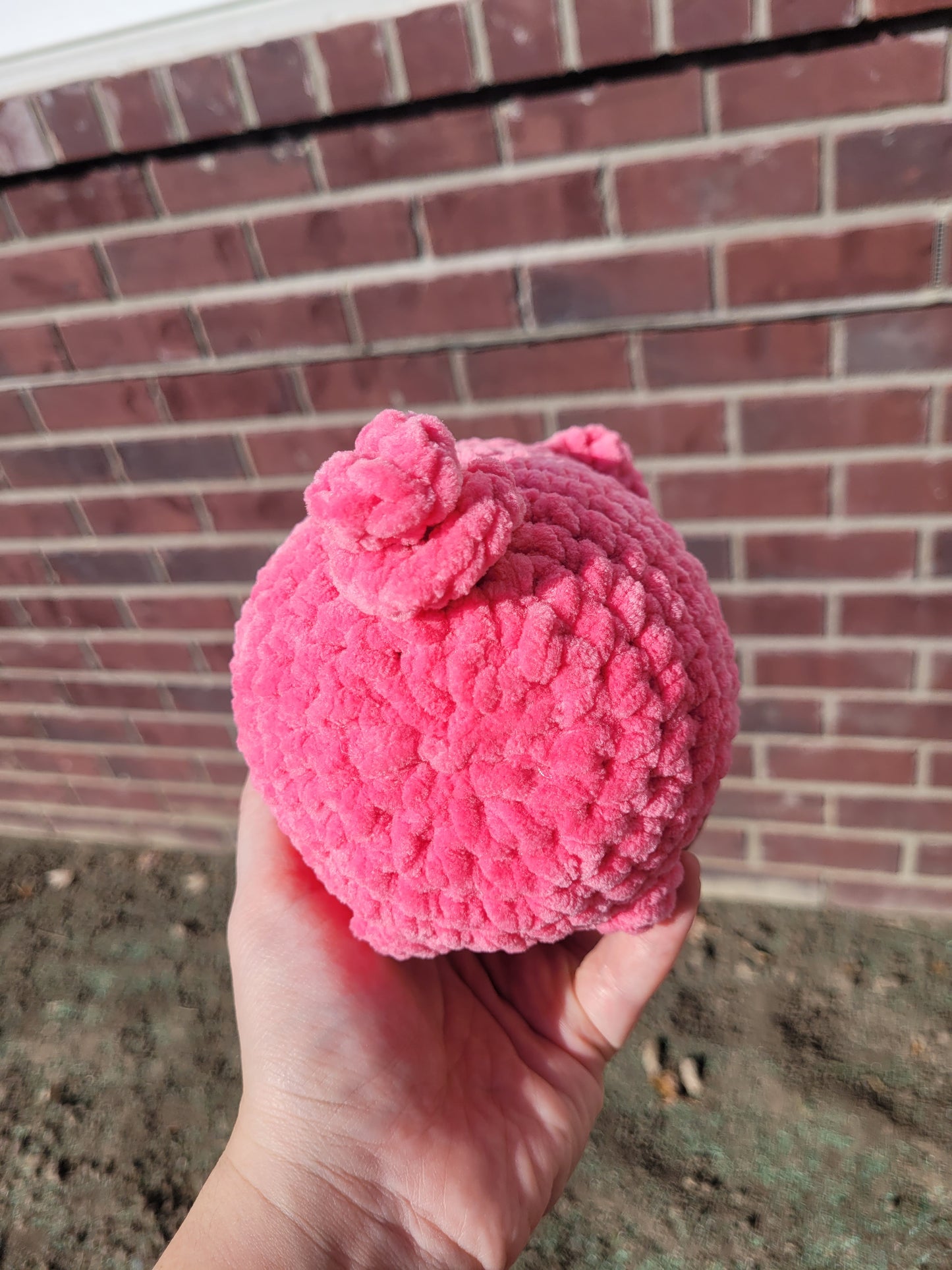 Chunky crochet pig